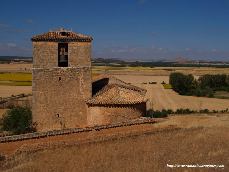 VISTA ESTE. AL FONDO EN LEJANÍA, GORMAZ